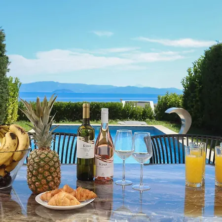 Mare 3 - Private Pool, Sea View