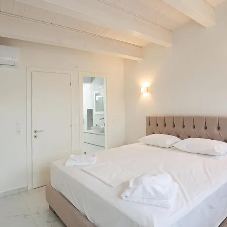 Mare 3 - Private Pool, Sea View Villa *