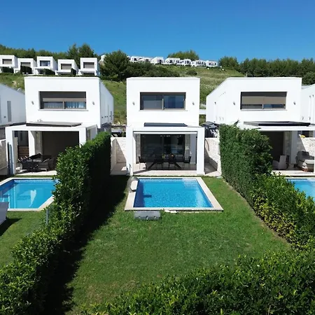Mare 3 - Private Pool, Sea View Villa *